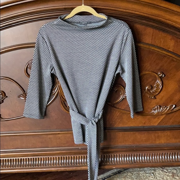 ESPRIT Top - Picture 1 of 6
